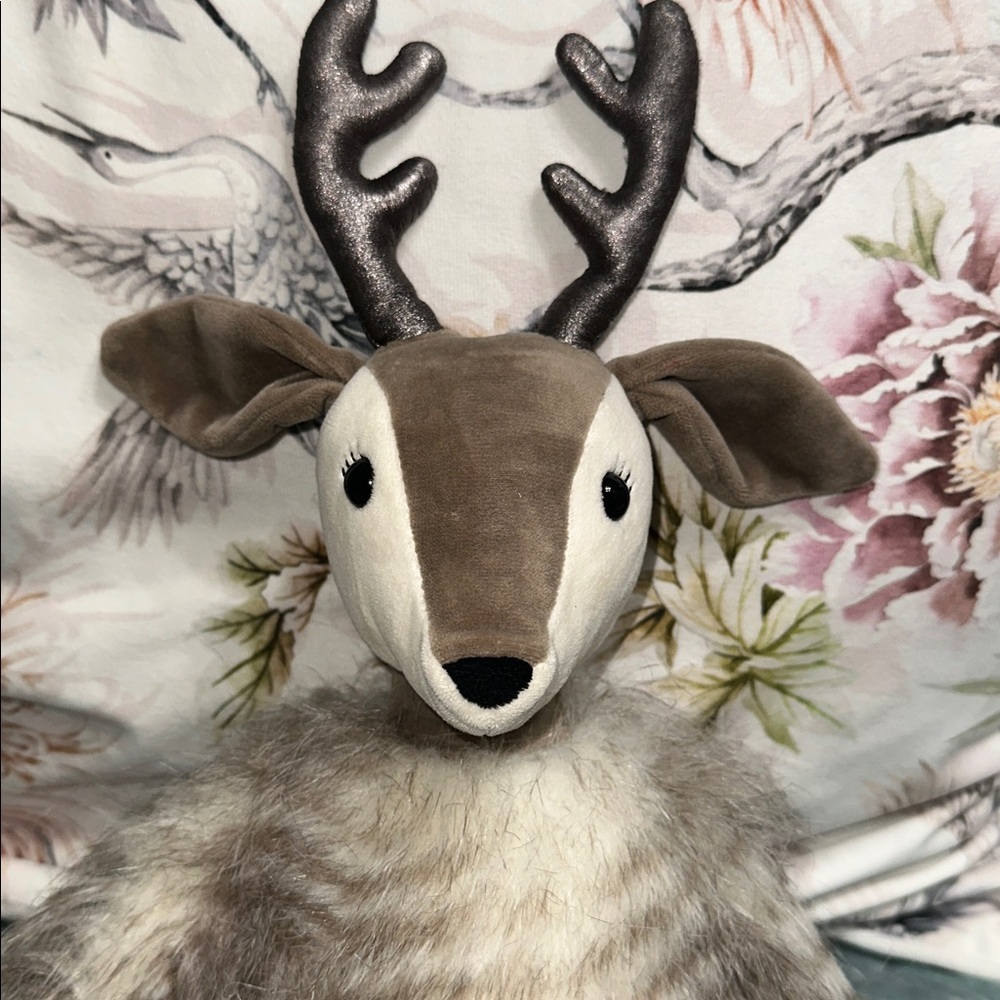 Jellycat Plush Roxie Reindeer with Feather Body metallic  Antlers and Hoofs - Picture 8 of 10